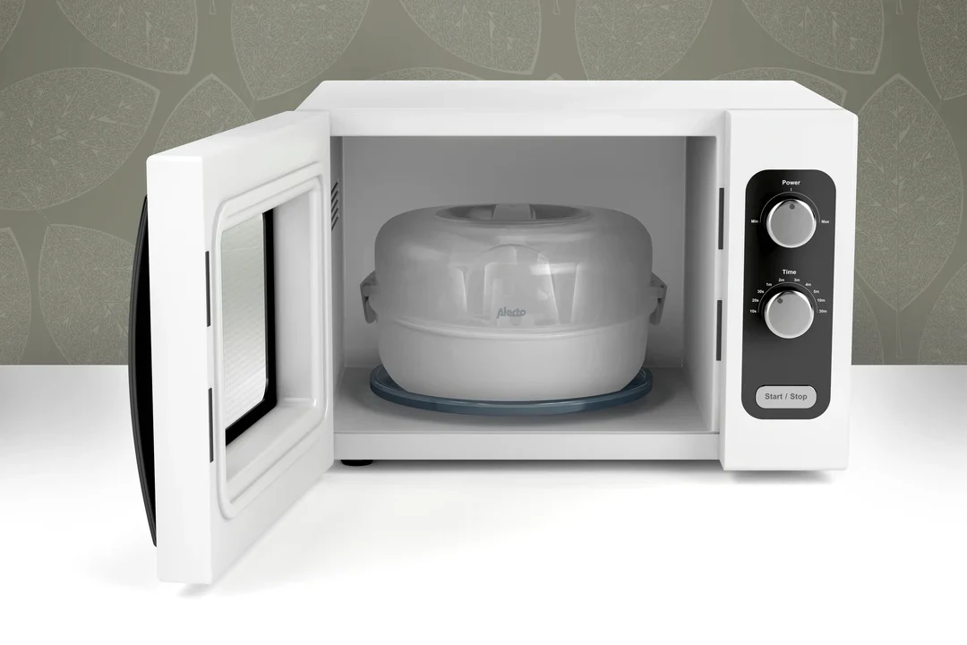 Alecto BW-04 - Microwave bottle sterilizer, white - Image 5